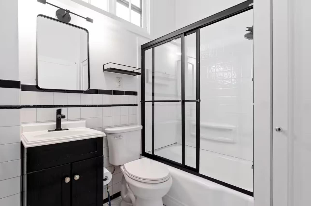 Stylish Retreat Walkable To Bars & Restaurants * Louisville