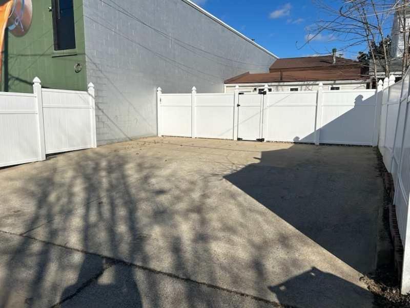 Stylish Retreat Walkable To Bars & Restaurants Louisville